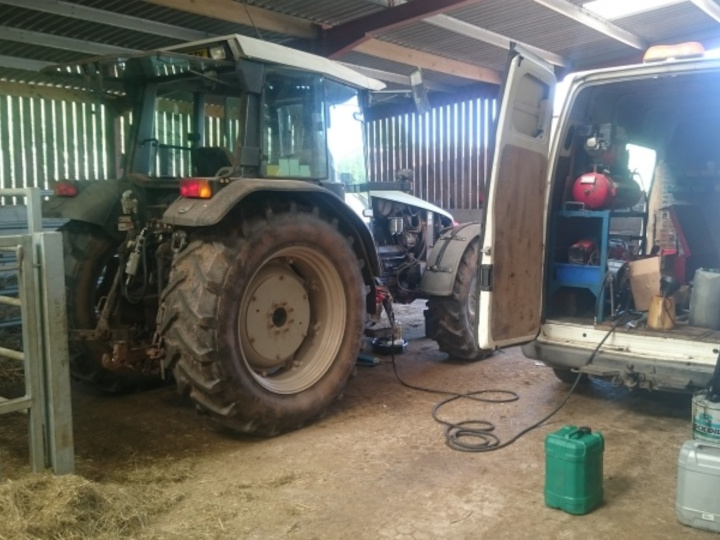 Somerset emergency tractor repairs company
