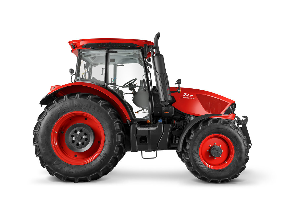 ZETOR FORTERRA TRACTOR